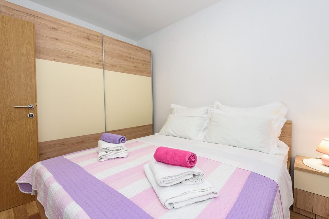 Apartment Dego Near Ploce, Riverfront, Parking Rogotin Eksteriør bilde