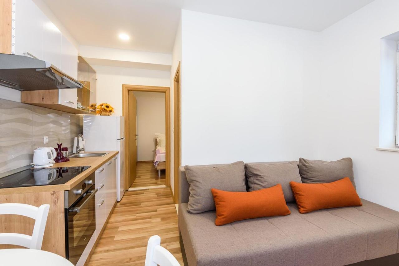 Apartment Dego Near Ploce, Riverfront, Parking Rogotin Eksteriør bilde